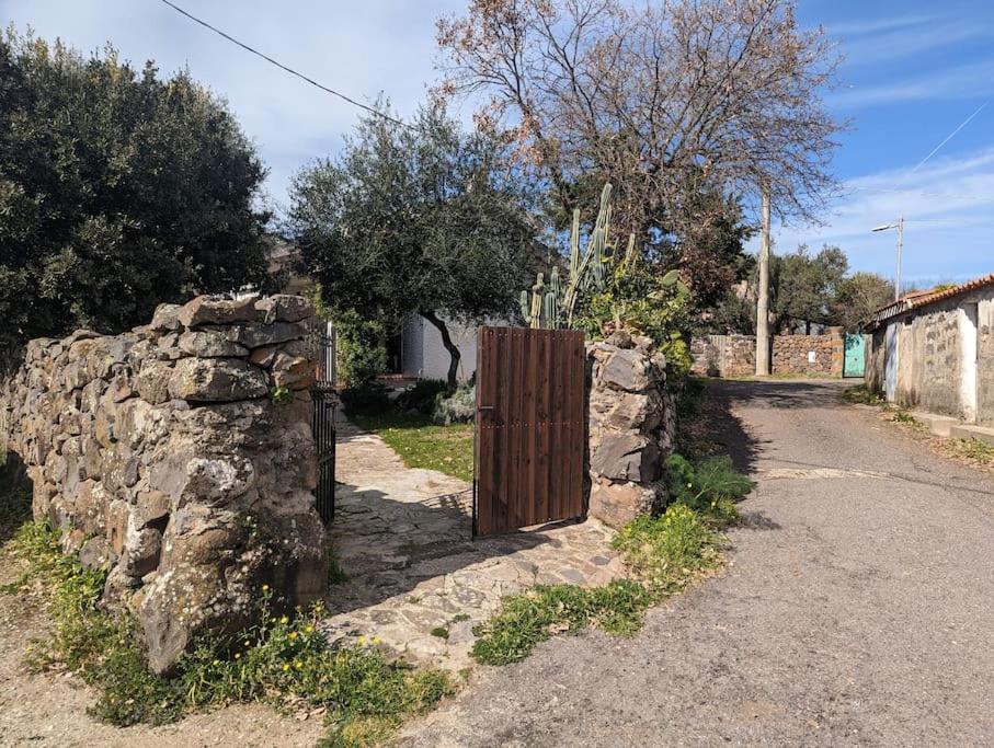 Cottage Familiare Sant'Agostino Abbasanta Exterior photo